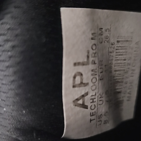 2 pairs apl shoes sizes 8 1/2 - Picture 8 of 8